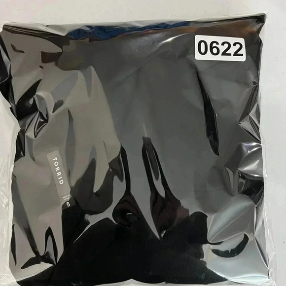 Torrid Womens 5X L Black Button-Up 3/4 Sleeve Maxi Dress Side Slits Whimsigoth - Picture 15 of 16